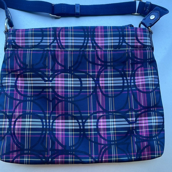 - Coach Purse - Picture 4 of 13